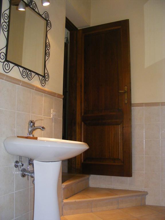 Casa Marchi Hotel Bagni di Lucca Szoba fotó