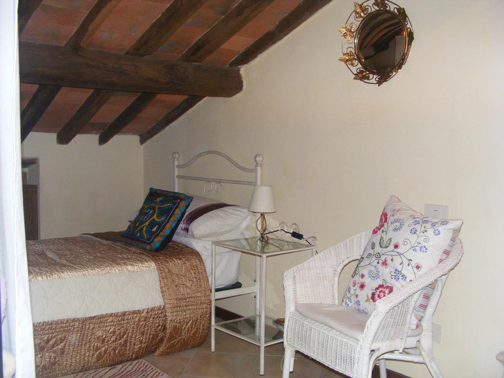 Casa Marchi Hotel Bagni di Lucca Szoba fotó