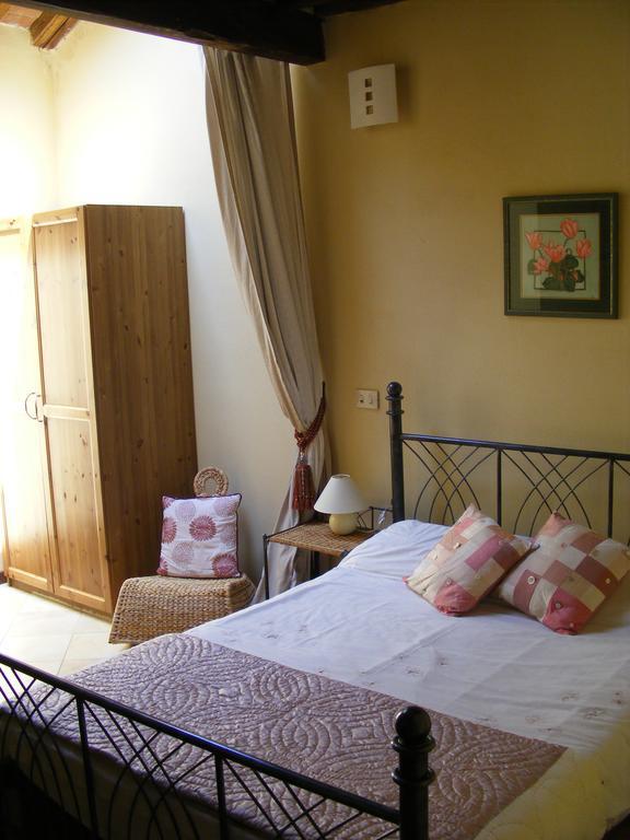Casa Marchi Hotel Bagni di Lucca Szoba fotó